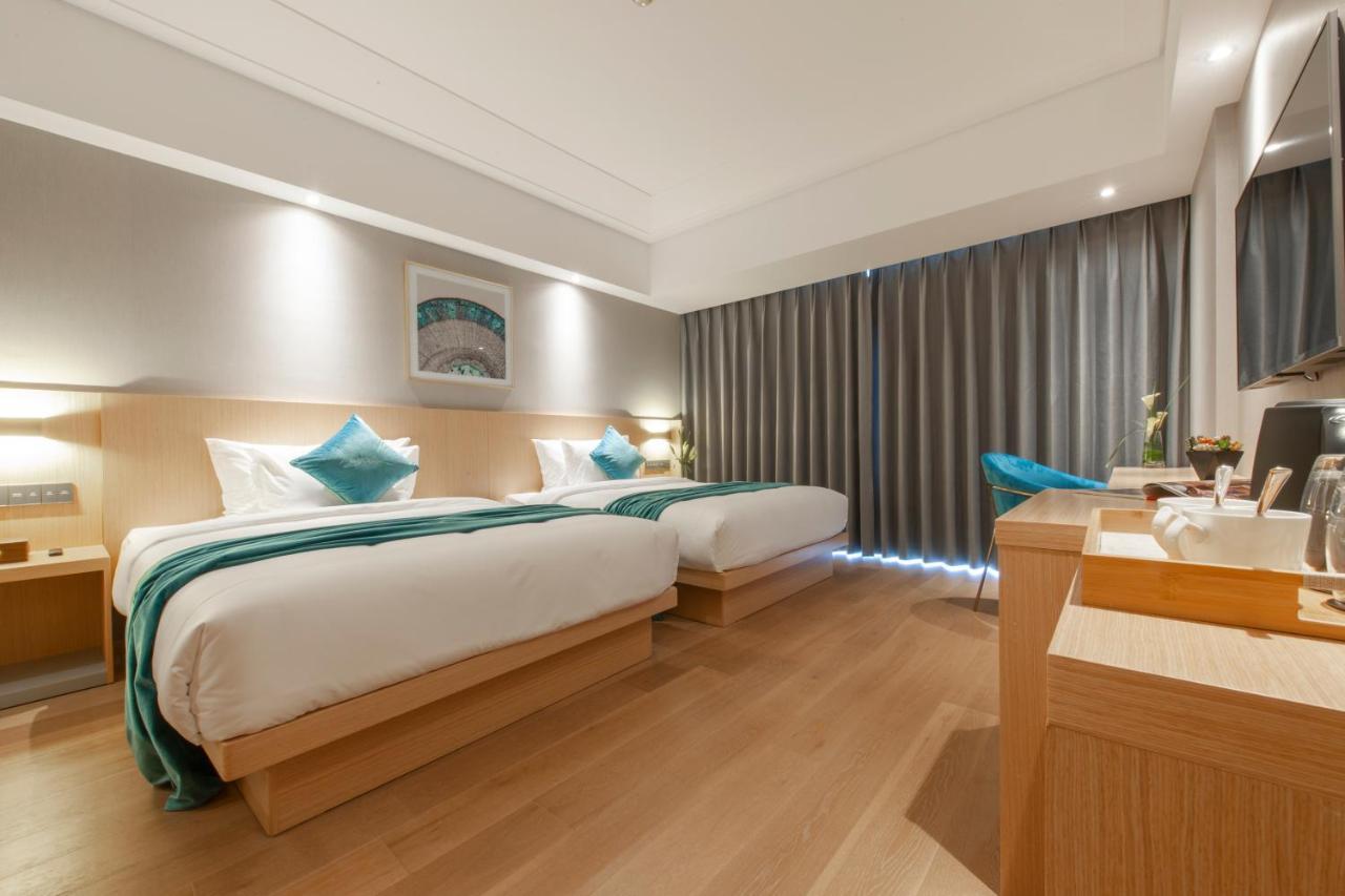 Shanghai Baixia Pagoda Hotel Экстерьер фото