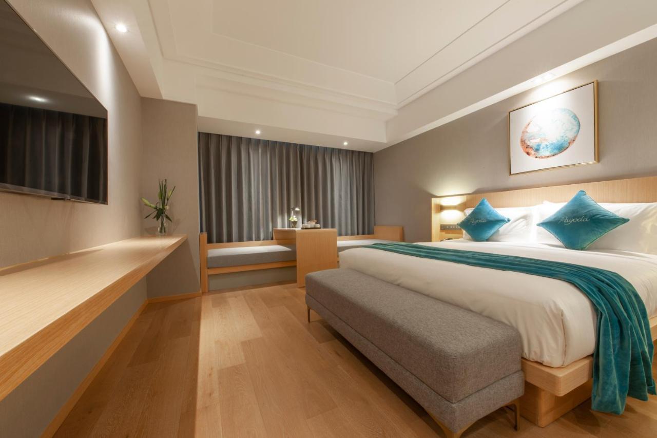 Shanghai Baixia Pagoda Hotel Экстерьер фото