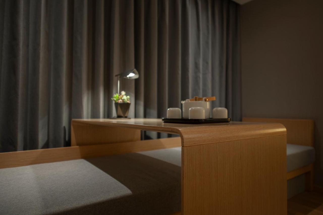 Shanghai Baixia Pagoda Hotel Экстерьер фото