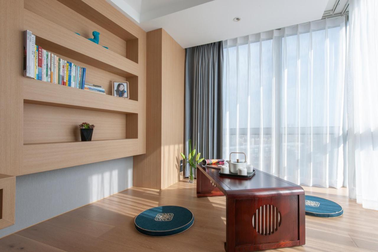 Shanghai Baixia Pagoda Hotel Экстерьер фото