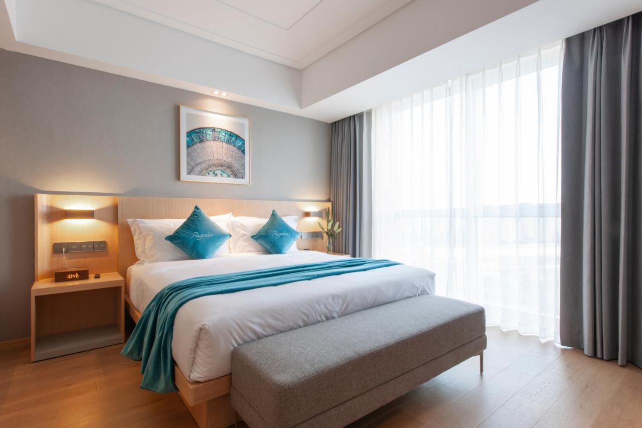 Shanghai Baixia Pagoda Hotel Экстерьер фото