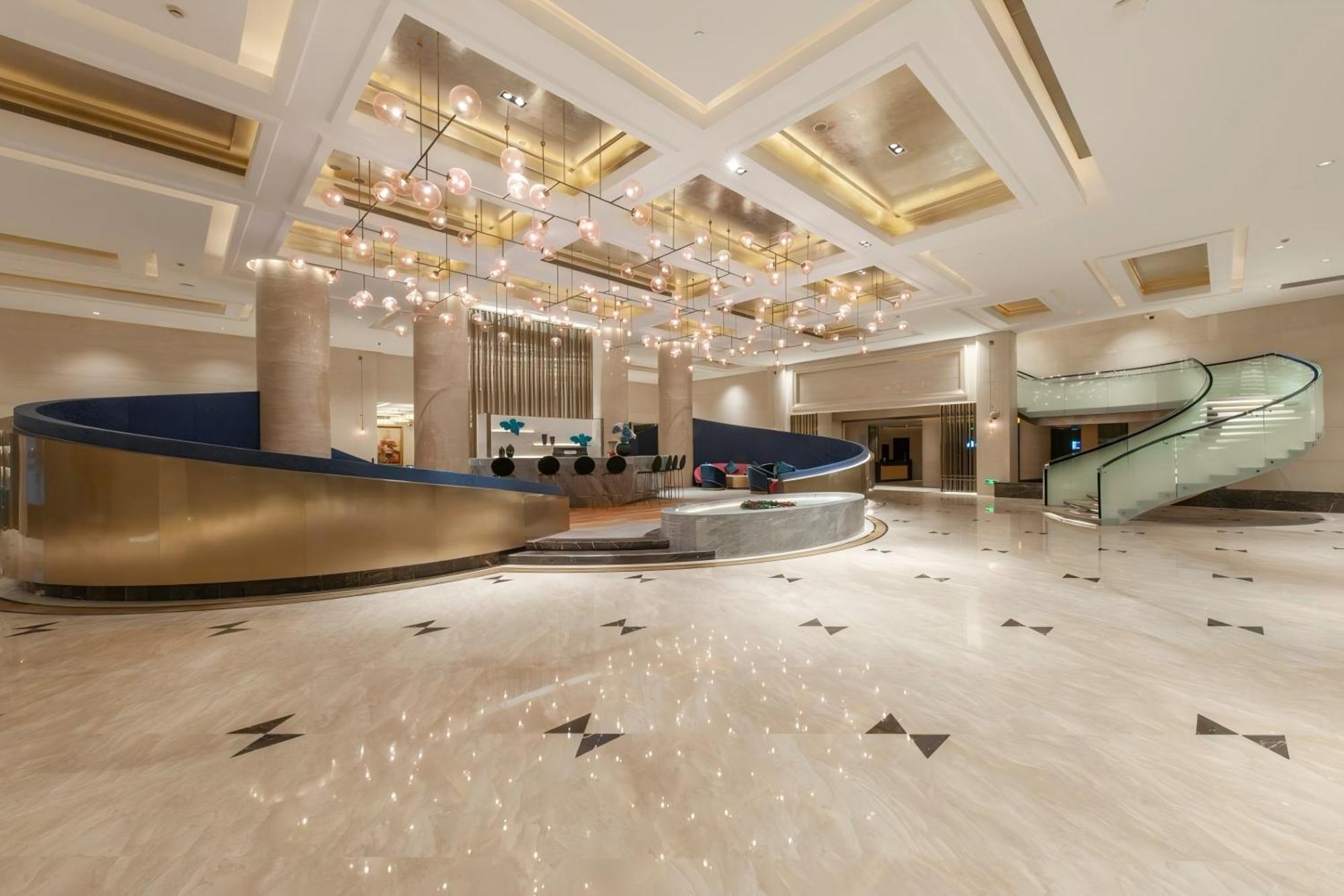 Shanghai Baixia Pagoda Hotel Экстерьер фото