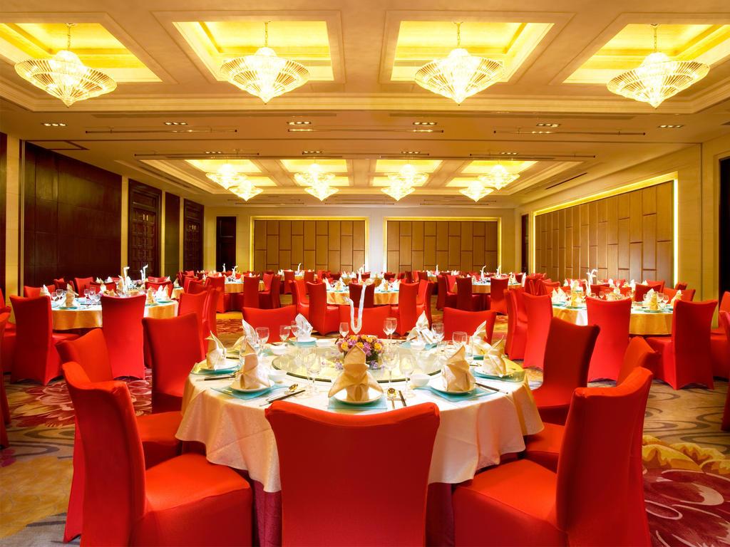 Shanghai Baixia Pagoda Hotel Экстерьер фото
